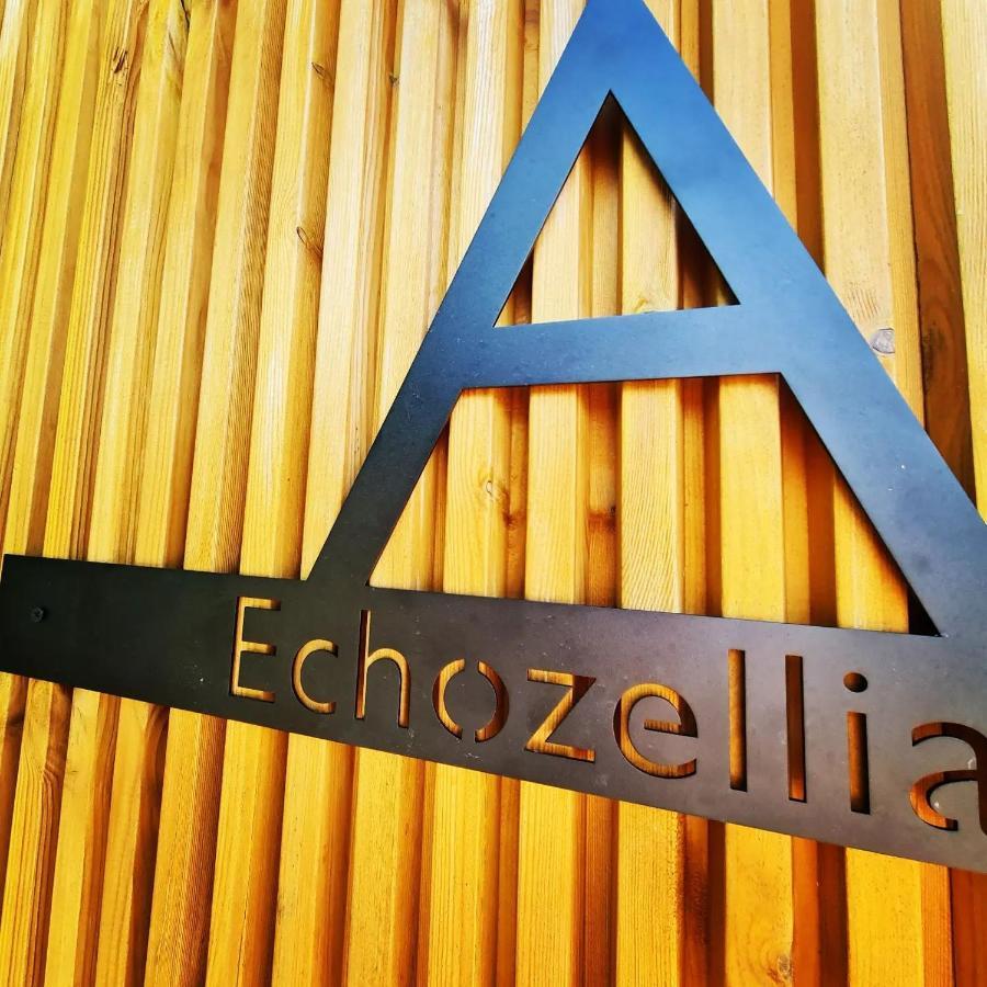 Le Monde D'Echozellia Hotel Saint-Germain-des-Champs Exterior photo